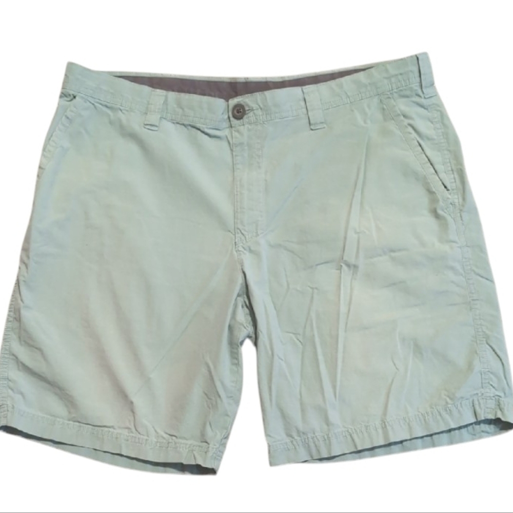 Columbia Men's Chino Shorts Light Mint Green Size 38 10L